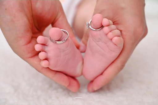 舞钢刚怀孕的初期症状